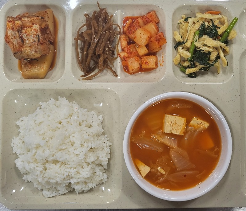 KakaoTalk_20220901_165509081_01.jpg
