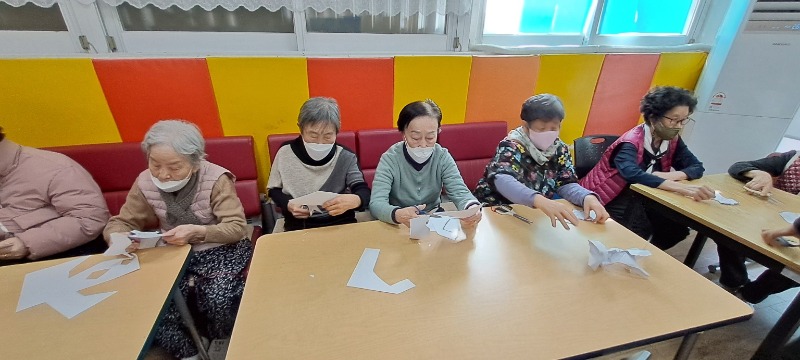 미술치료 2.jpg