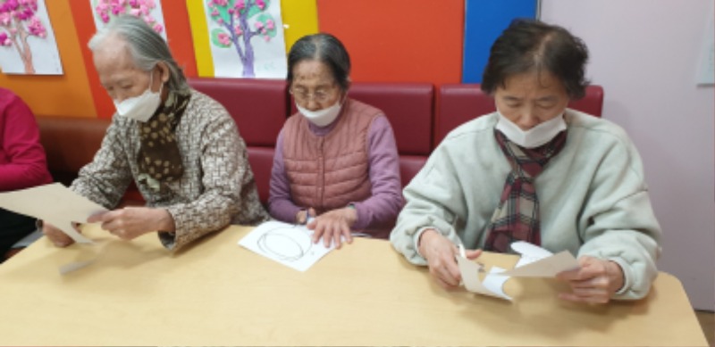 1.16 미술치료 1.jpg