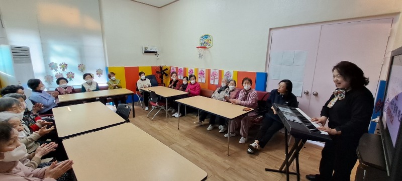 음악치료1.jpg