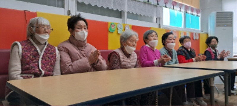 웃음치료 3.jpg