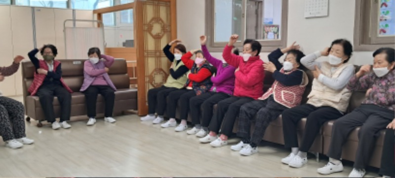 실버체조1.jpg