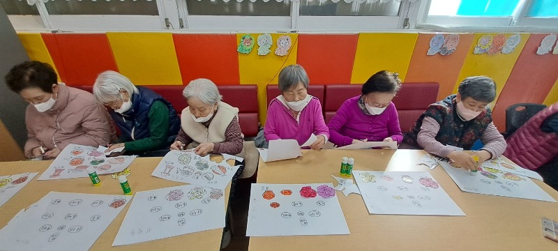 미술치료2.jpg