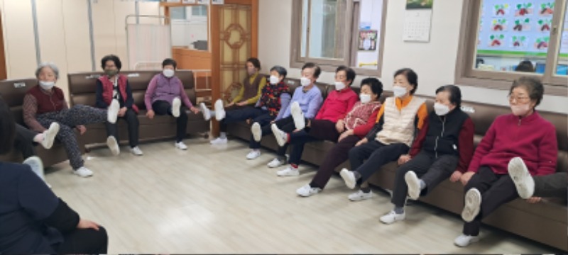 2월 12일 실버체조 (1).jpg