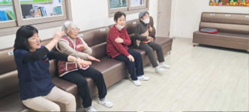 2월 18일 그룹 프로그램 (3).jpg
