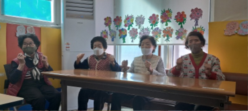 21음악치료1.jpg