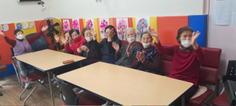 21음악치료2.jpg