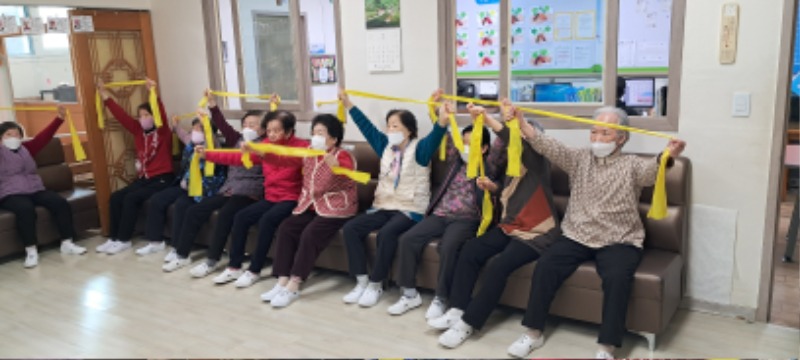 밴드 3.jpg