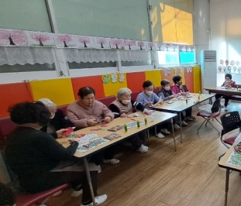 미술치료 1.jpg