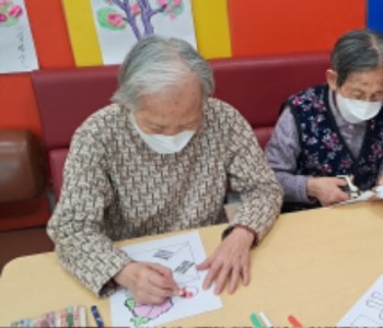 미술치료 4.jpg