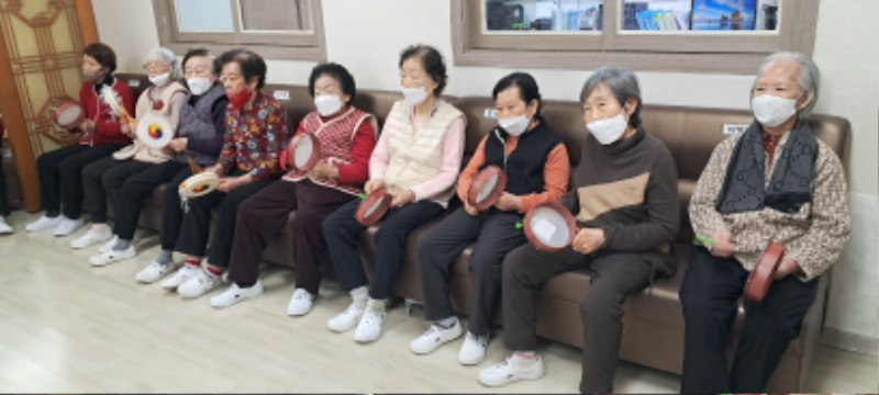 28음악3.jpg