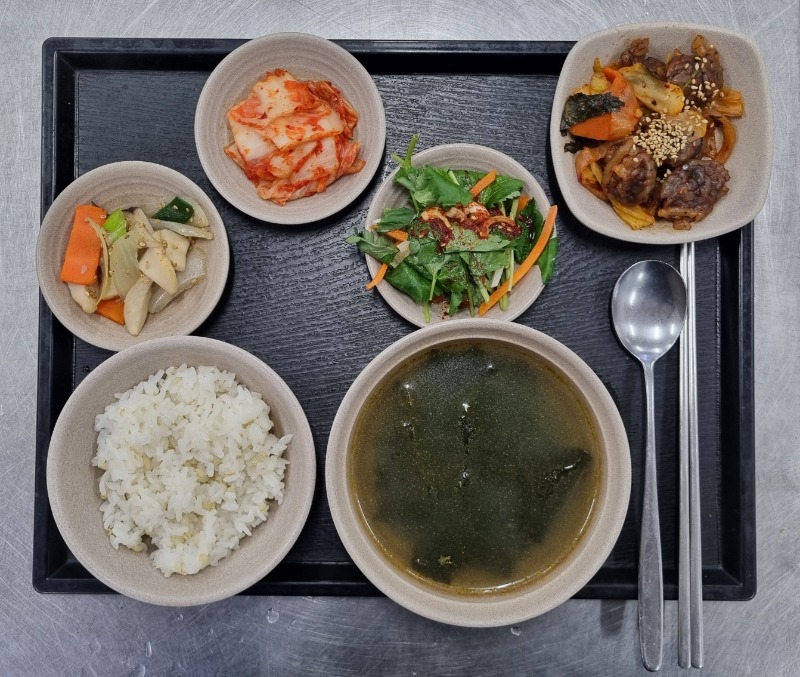 19일 중식.jpg