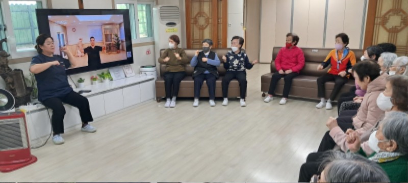 실버체조1.jpg
