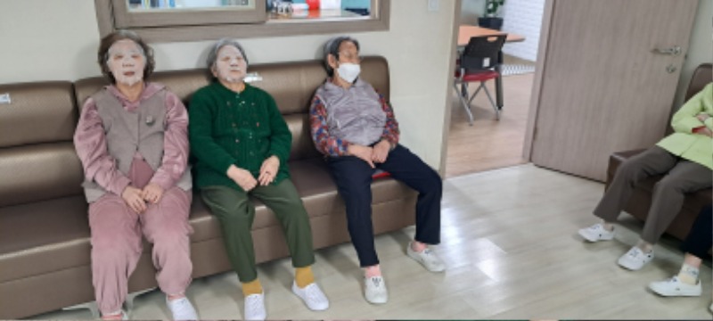 KakaoTalk_20250425_152200479.jpg