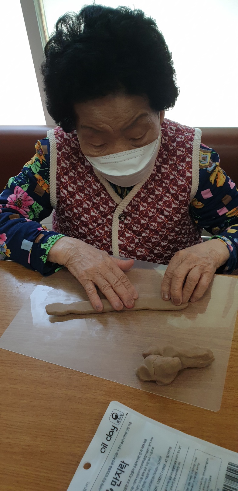 KakaoTalk_20250428_114630146_11.jpg