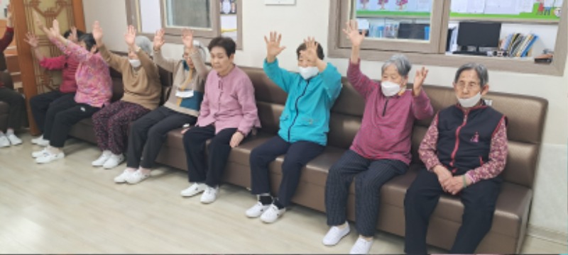KakaoTalk_20250507_142011449_01.jpg
