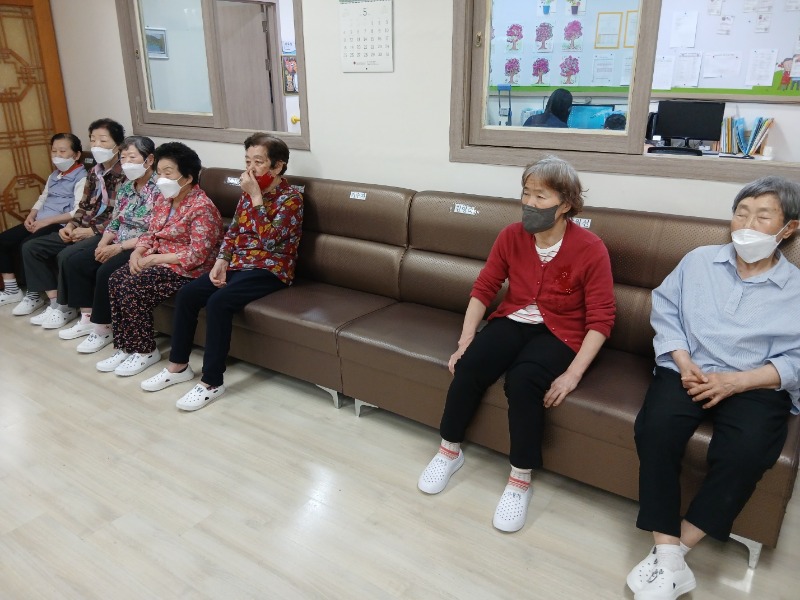 KakaoTalk_20250521_110940949_02.jpg
