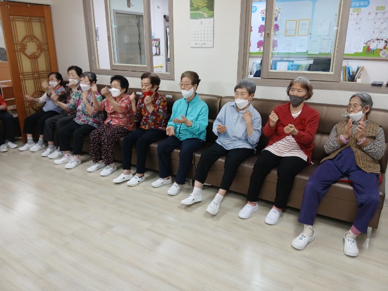 KakaoTalk_20250521_141928152_03.jpg