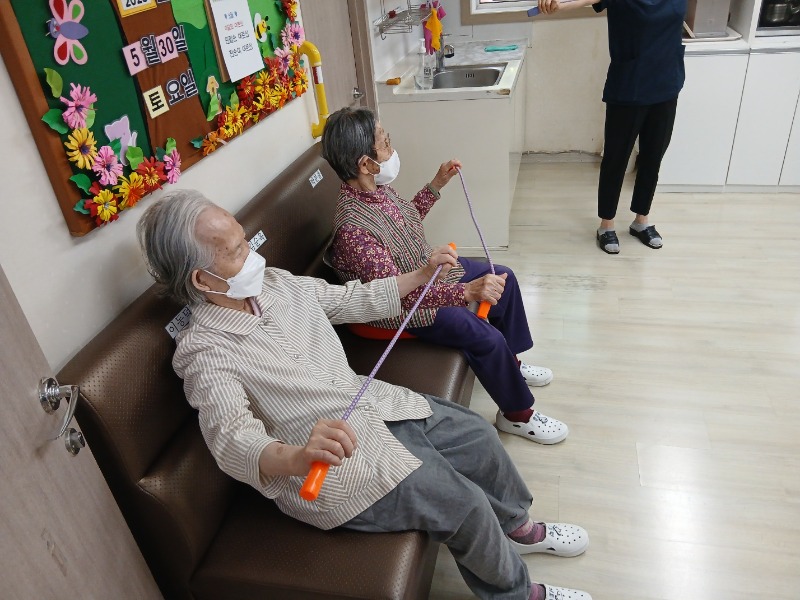 KakaoTalk_20250530_104111495_02.jpg