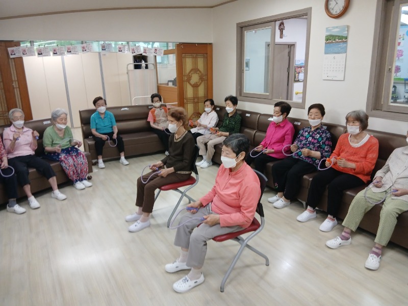 KakaoTalk_20250618_103802348_03.jpg
