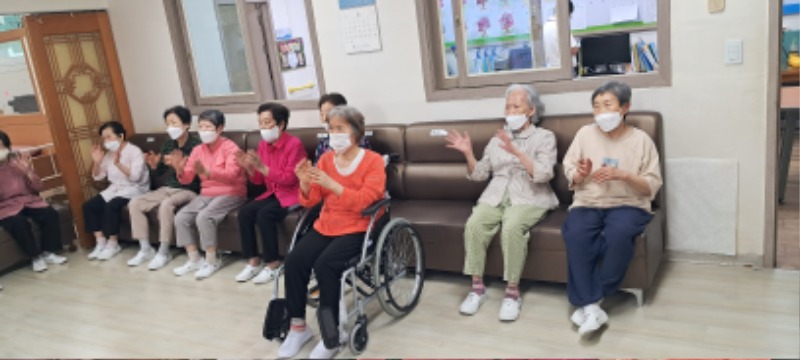 KakaoTalk_20250618_142050965_01.jpg