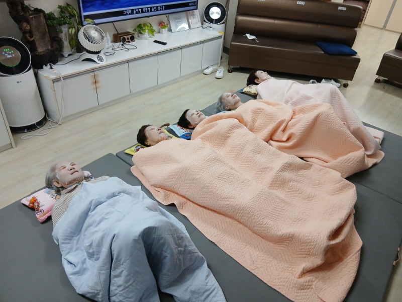 6.20 아로마실버뷰티3.jpg