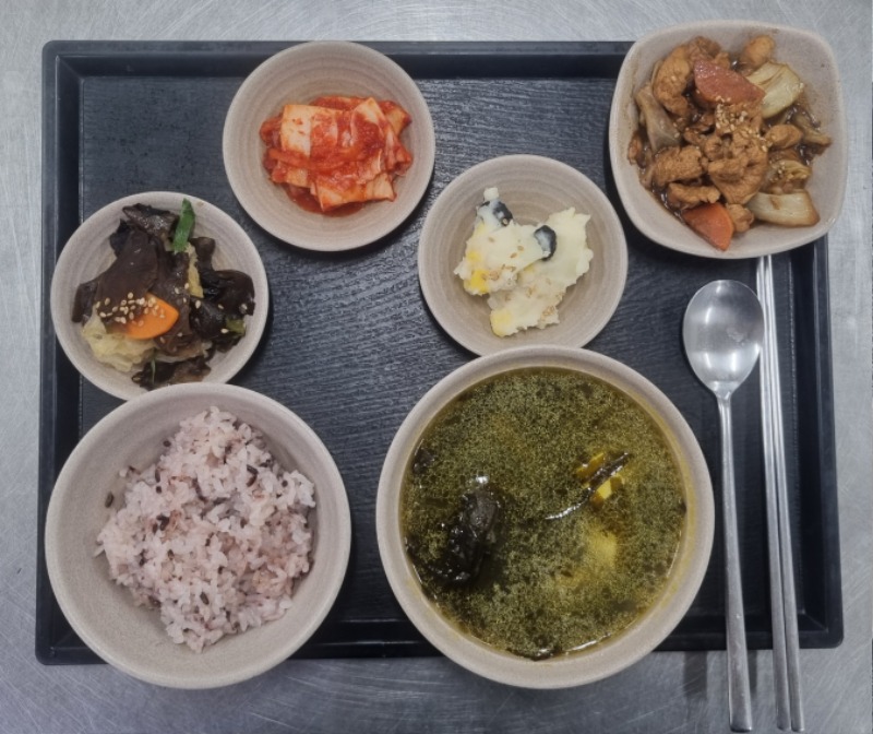 6.27 석식.jpg