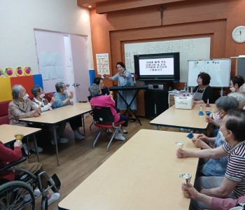 6.27 음악치료 2.jpg