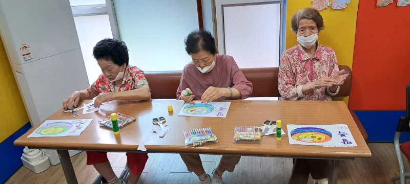 7 17 미술치료 2.jpg