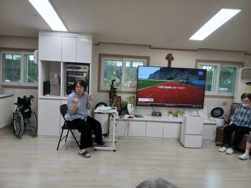 7.30 세상뉴스전하기2.jpg