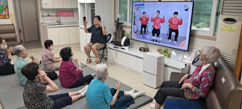 7.31 멧돌체조1.jpg