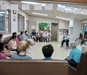 7.30 세상뉴스전하기1.jpg