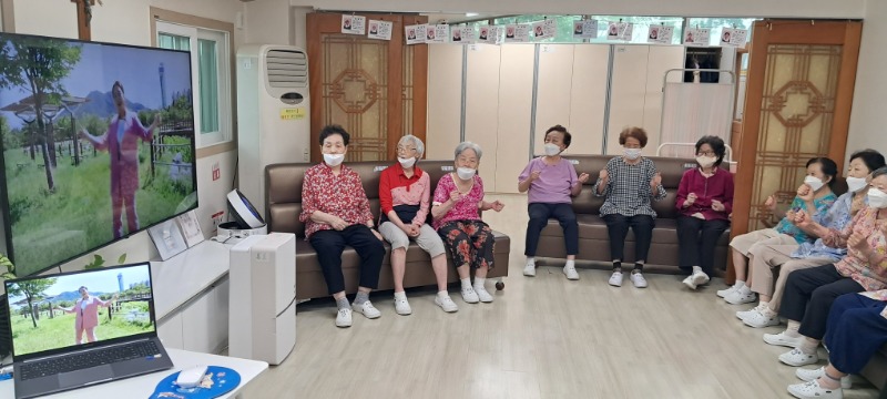 8.20 실버체조4.jpg