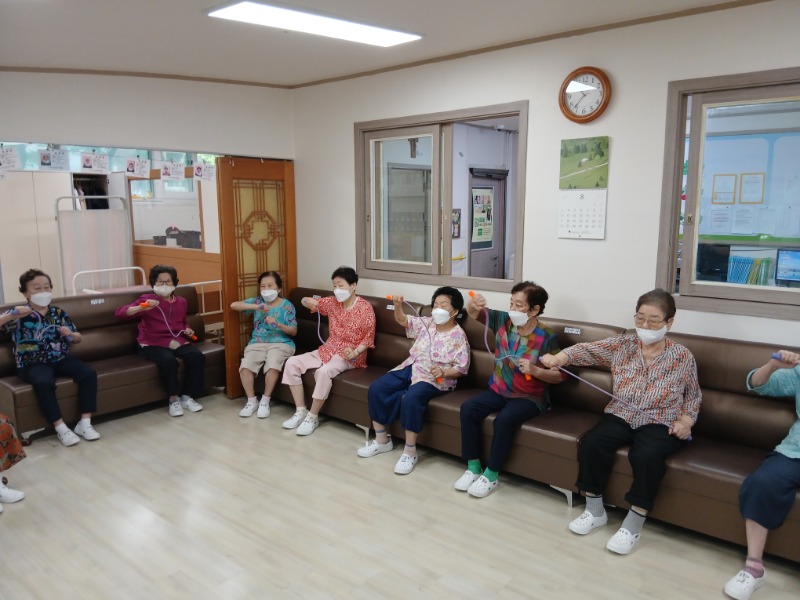 8.21 밴드 3.jpg