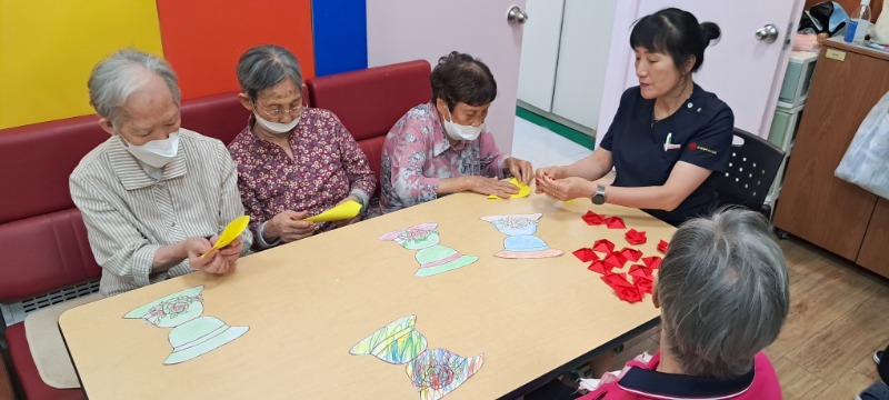 인지도구활동 2.jpg