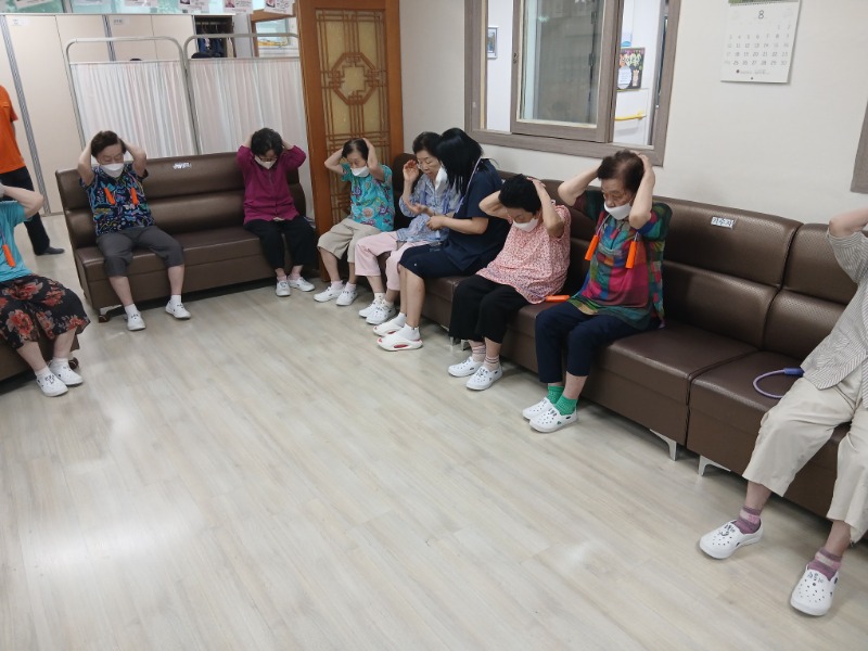 KakaoTalk_20250827_103700136_02.jpg