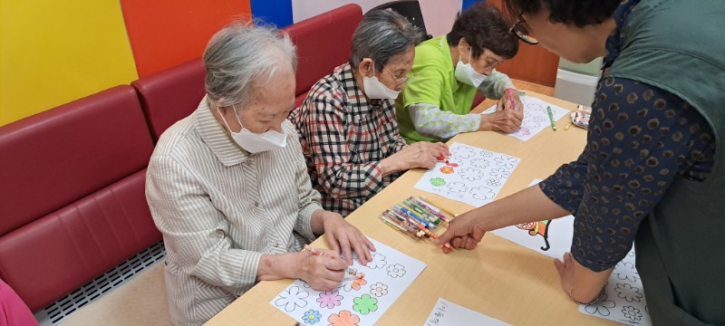 인지도구활동.jpg
