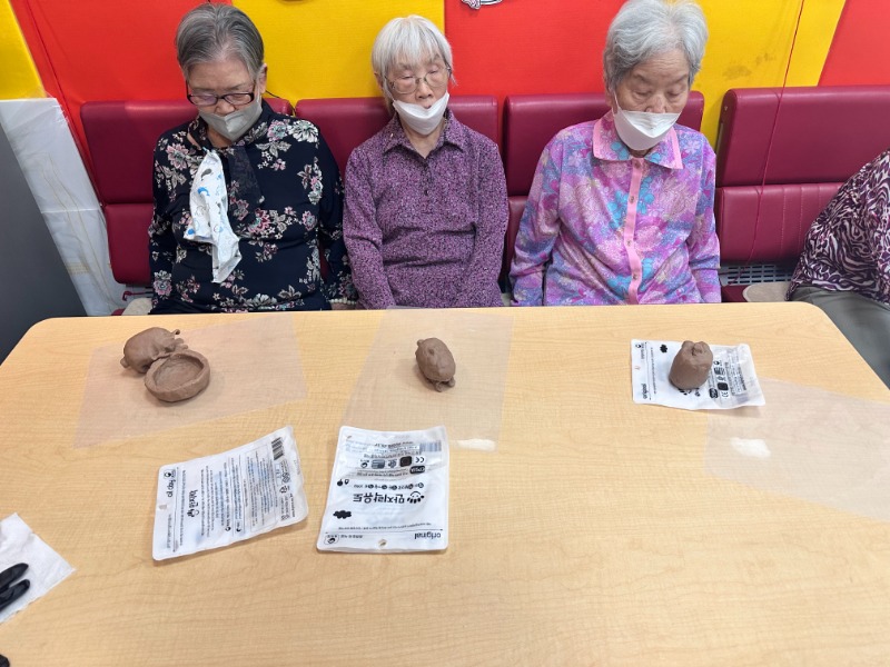 KakaoTalk_20250922_114351848_04.jpg