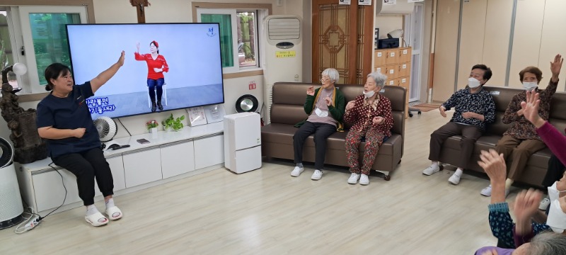 10.15 실버체조4.jpg