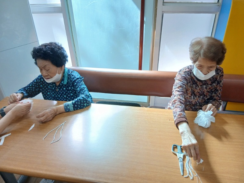 10.16 미술치료2.jpg