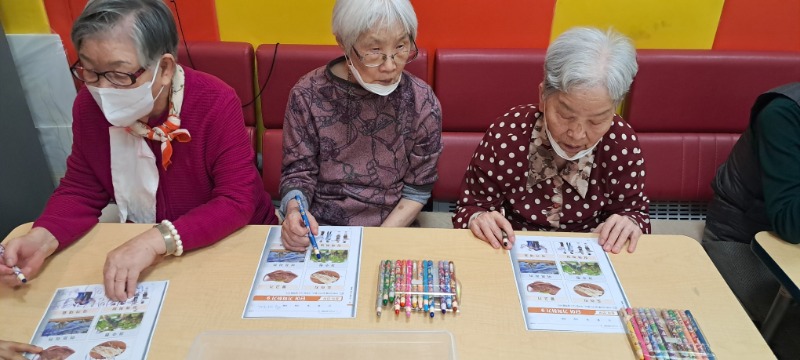 10.16 원예활동 작업활동3.jpg