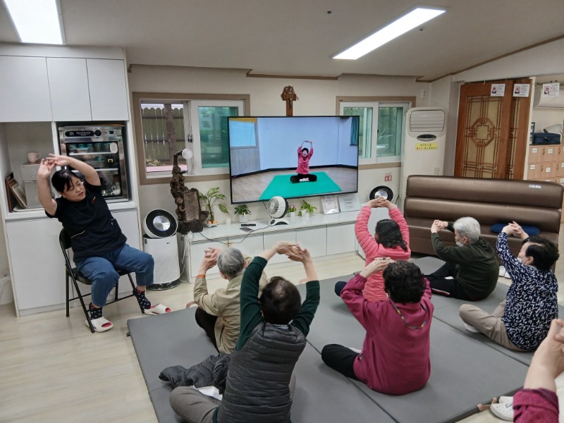 10.23 멧돌체조4.jpg