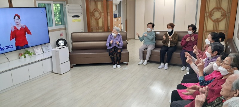 10.29 실버체조2.jpg