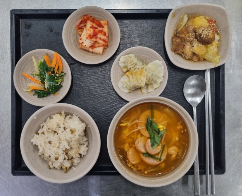 10.30 석식.jpg