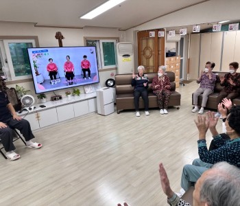 10.1 실버체조1.jpg