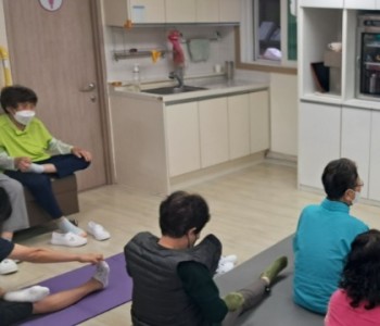 10.16 멧돌체조1.jpg