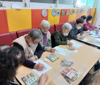 10.23 미술치료1.jpg