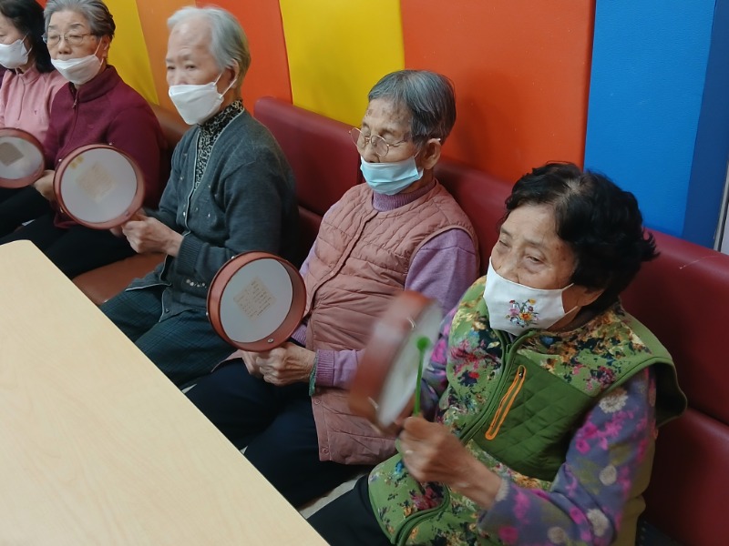인지도구활동 (4).jpg