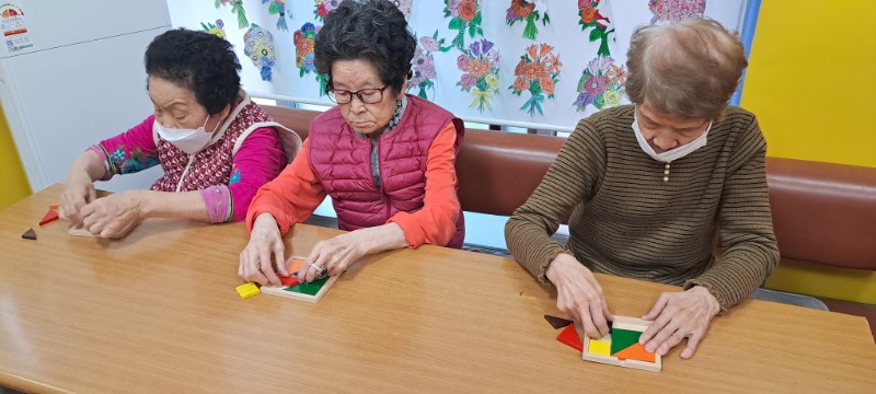 11.24 인지놀이치료2.jpg