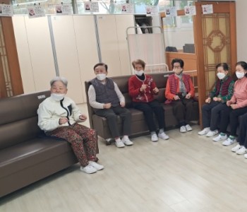 실버 체조 (1).jpg